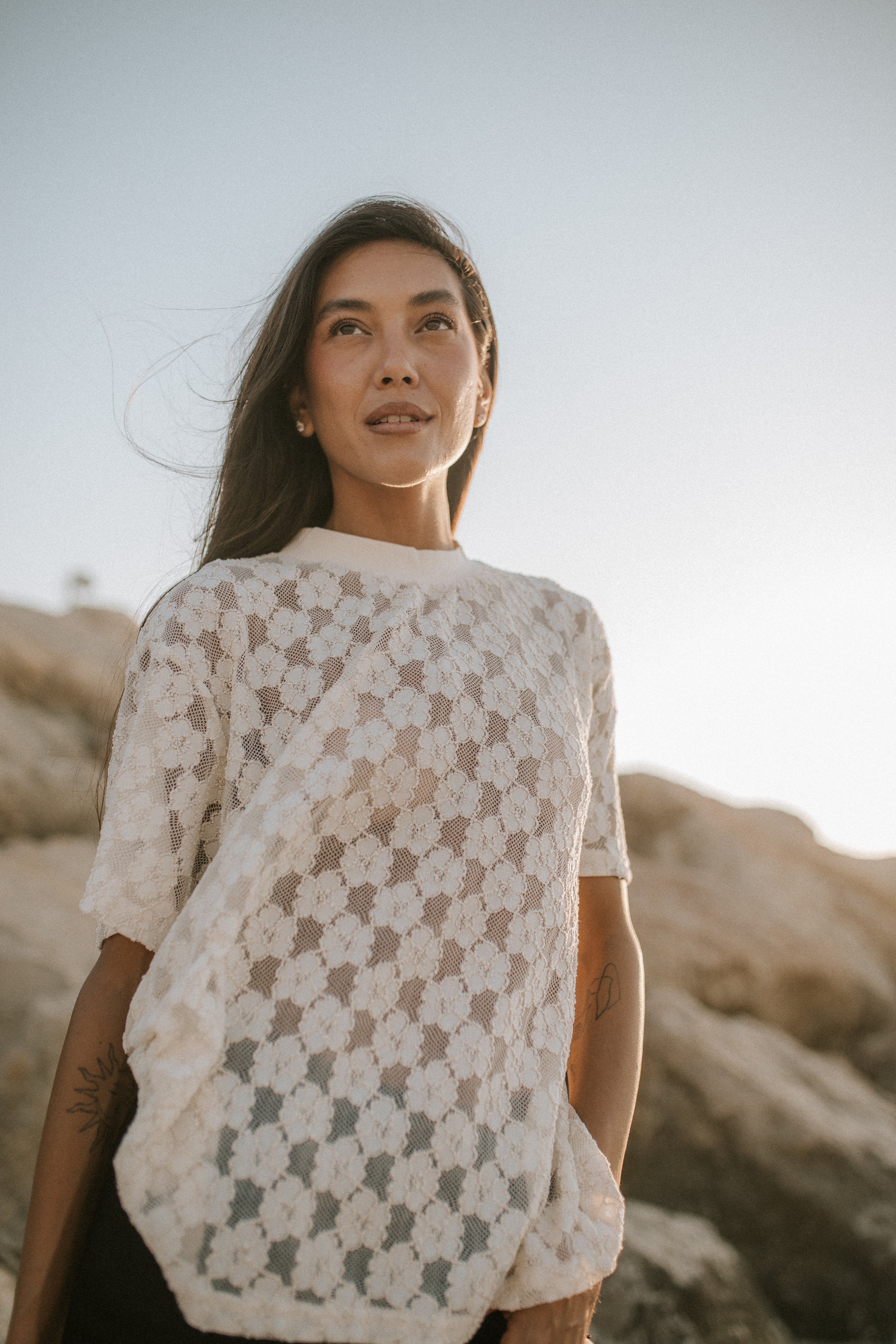 Mila Top – Oversized Lace T-Shirt – Deral