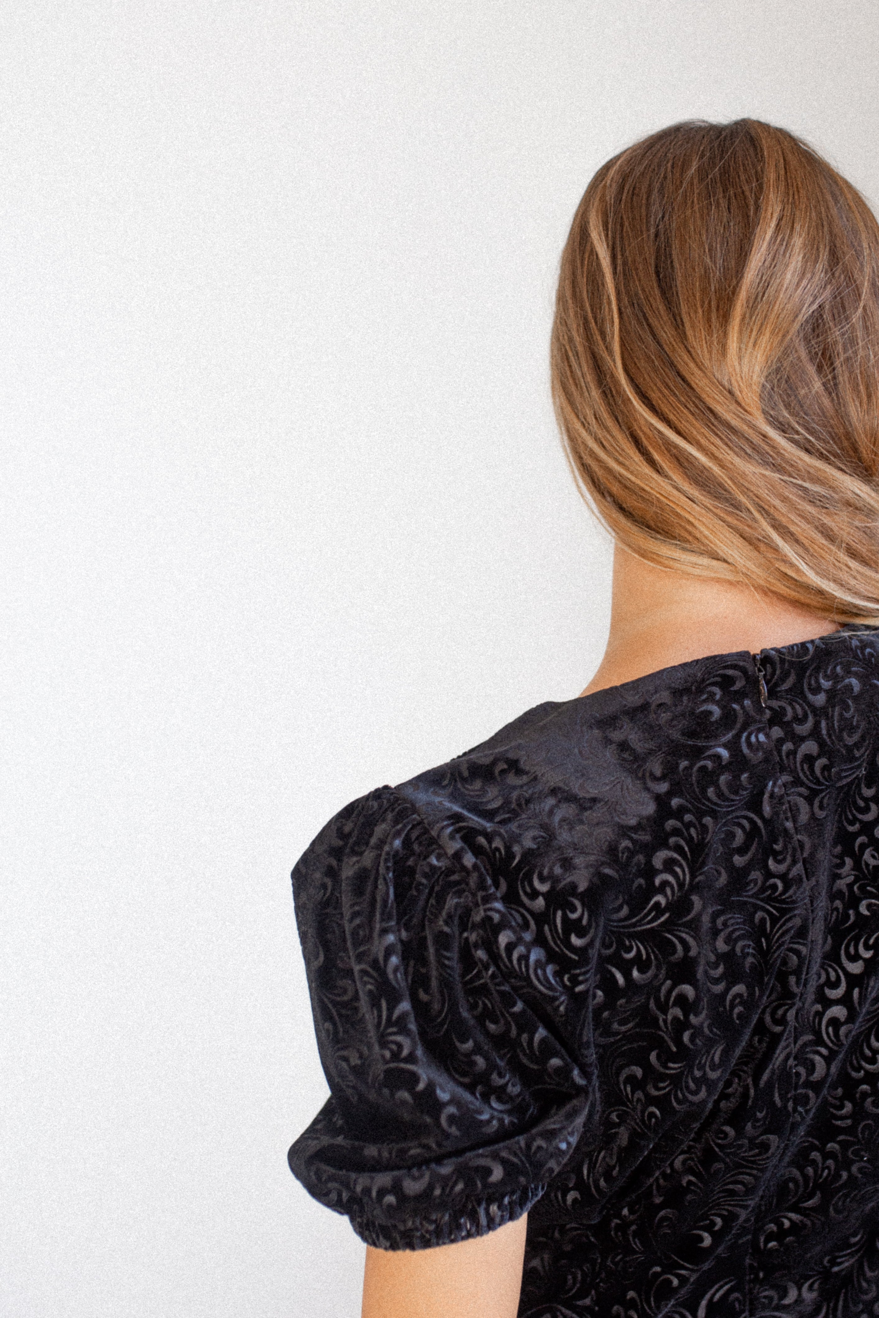 Velvet Romper With Puffed Sleeves