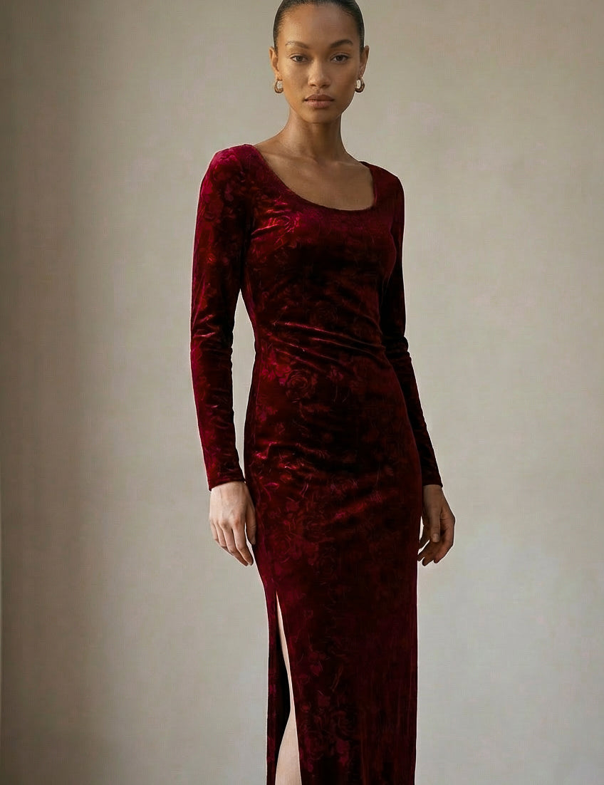 Rachel_stern_replace_model_with_the_model_in_the_headshot_683aaacd-655a-4313-960d-85da97b6e360_1.jpg