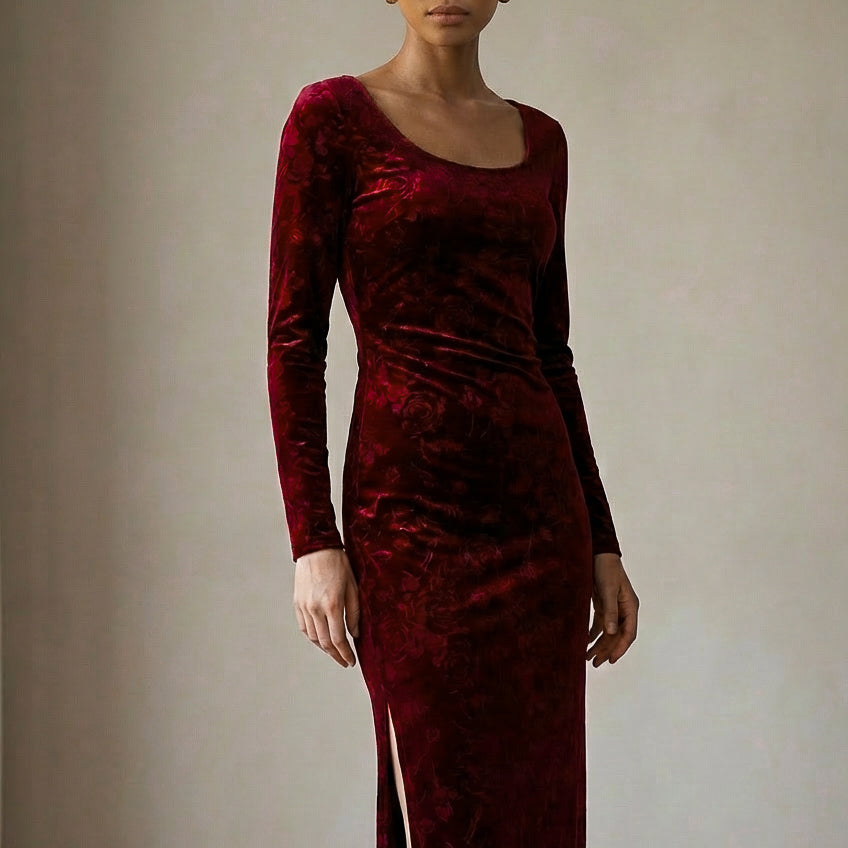 Rachel_stern_replace_model_with_the_model_in_the_headshot_683aaacd-655a-4313-960d-85da97b6e360_1.jpg