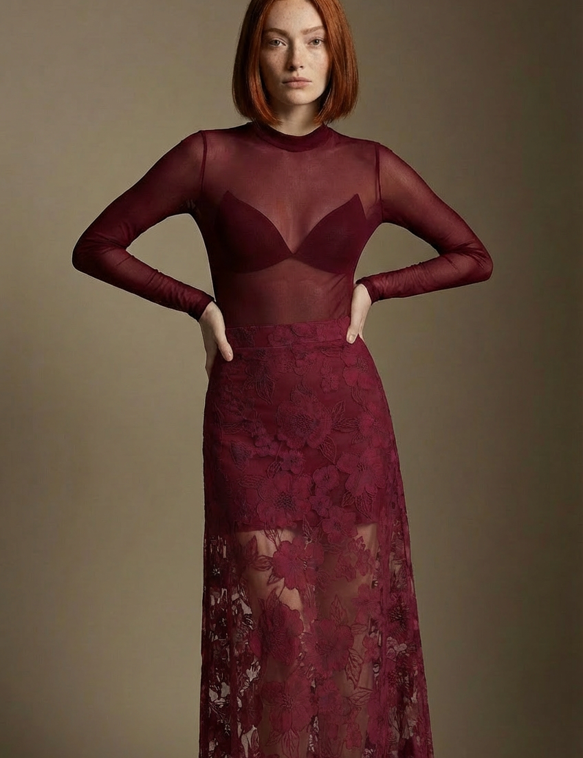 Rachel_stern_replace_white_skirt_on_model_with_skirt_in_the_second_image_644176c2-7e9a-45ac-b3bf-5a2415940fce.png
